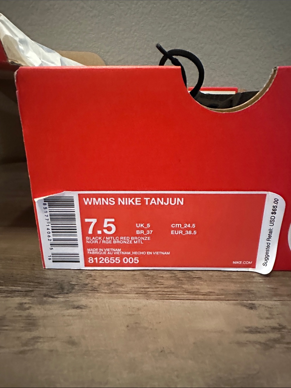 Womens Nike Tanjun Shoes - Picture 8 of 8